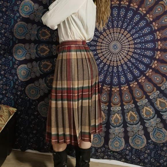 Funky Fun Vintage Wool Plaid Skirt 70's - Picture 3 of 4